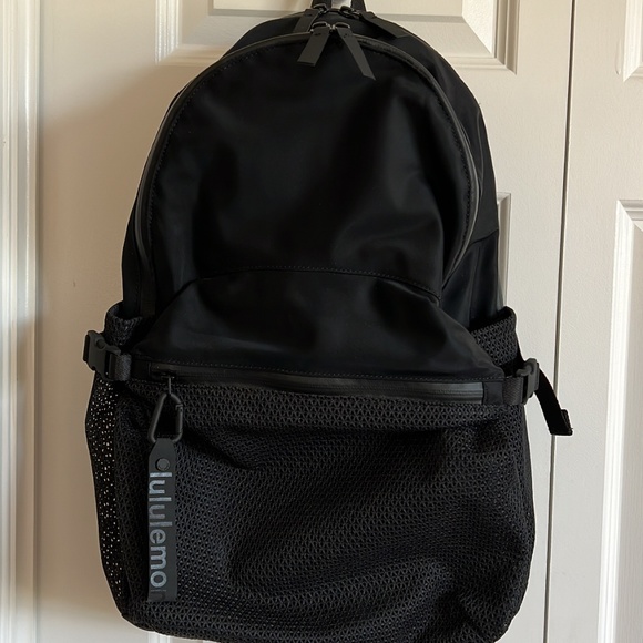 lululemon athletica Handbags - Lululemon Backpack
